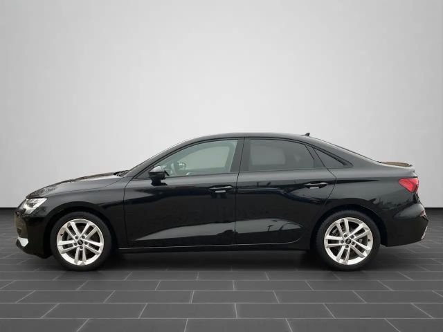 Audi A3 30 TFSI Sedan