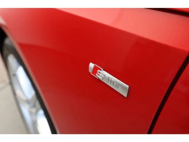 Audi A4 40 TDI Avant Quattro S-Line S-Tronic