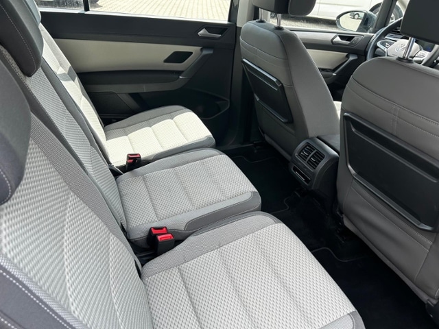 Volkswagen Touran 1.5 TSI