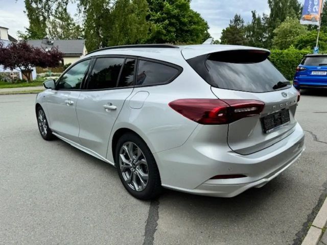 Ford Focus ST Line Wagon