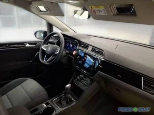 Volkswagen Touran 1.5 TSI BMT Comfortline