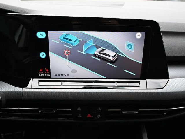 Volkswagen Golf DSG Style