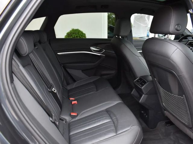 Audi e-tron 50 Quattro