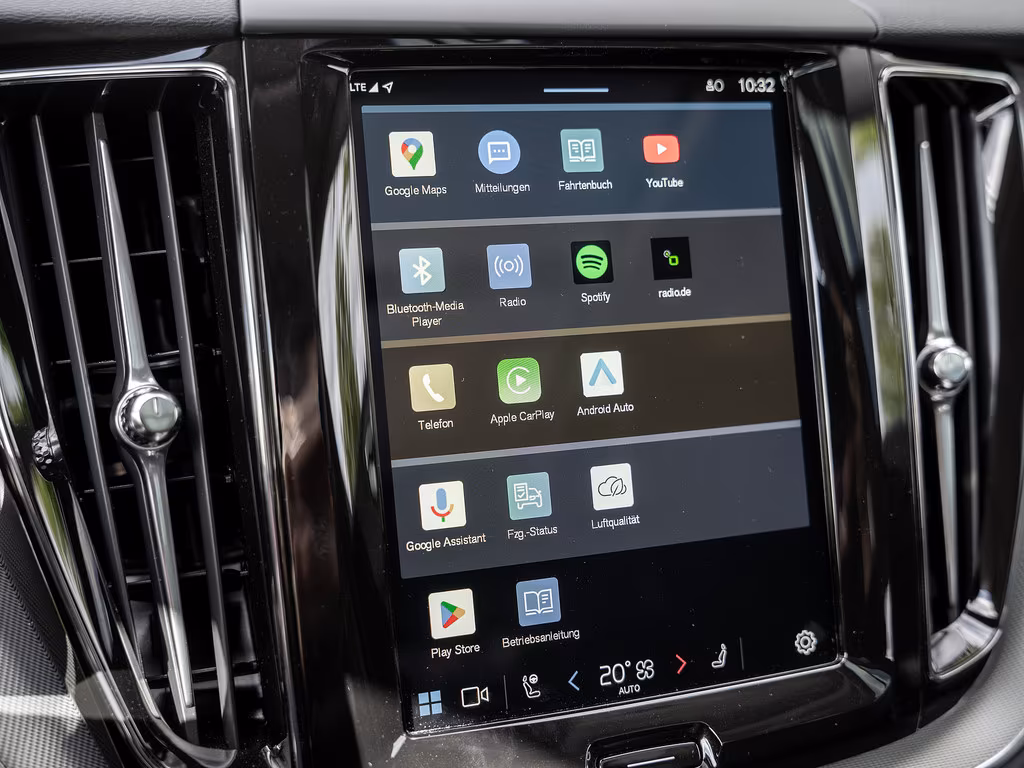 Volvo XC60 AWD Dark Plus Recharge T8