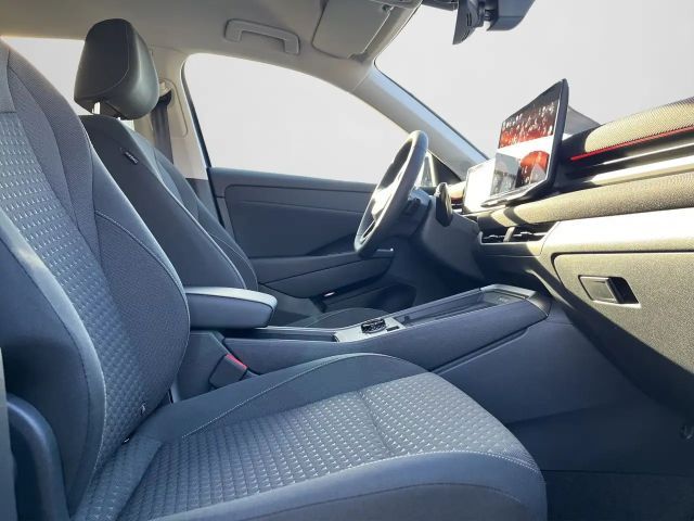 Volkswagen T-Roc 1.5 eTSI DSG Life