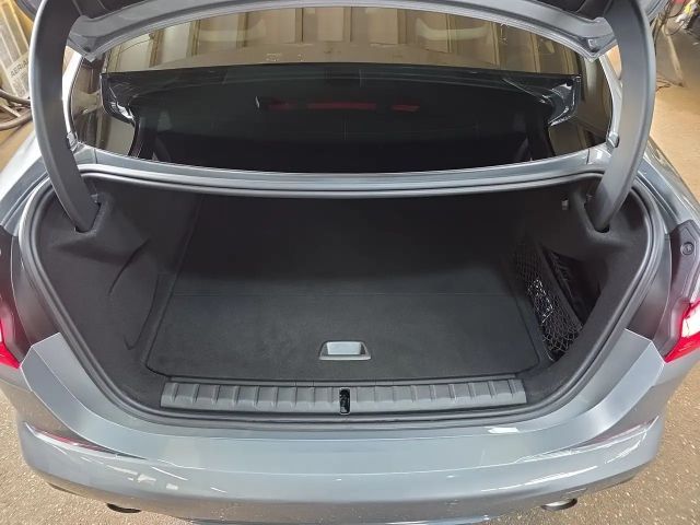 BMW 220 220i Coupé M-Sport xDrive