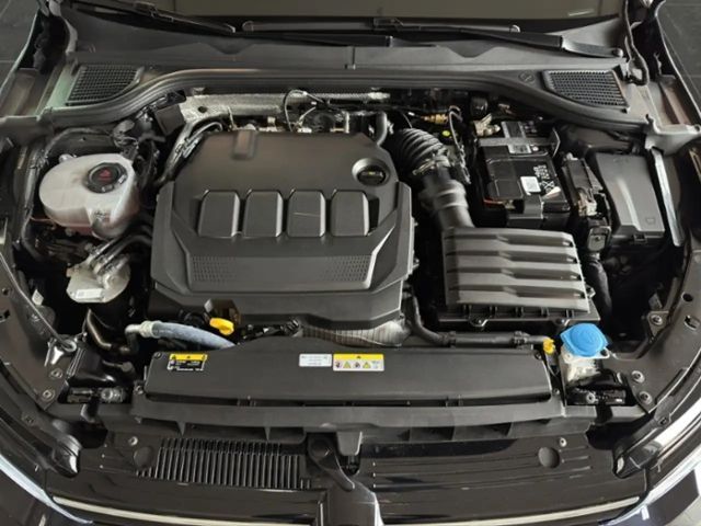 Volkswagen Golf 2.0 TDI DSG Golf VIII