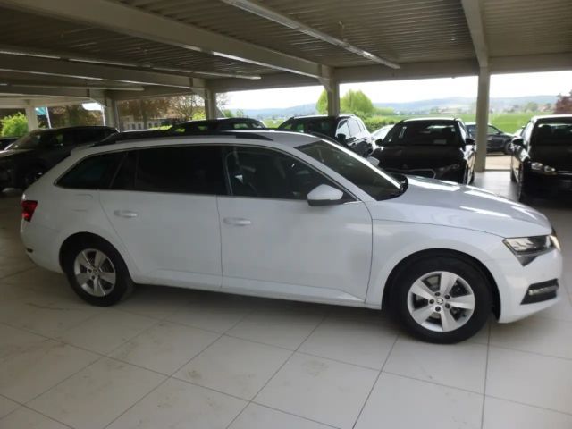 Skoda Superb 2.0 TDI Ambition Combi