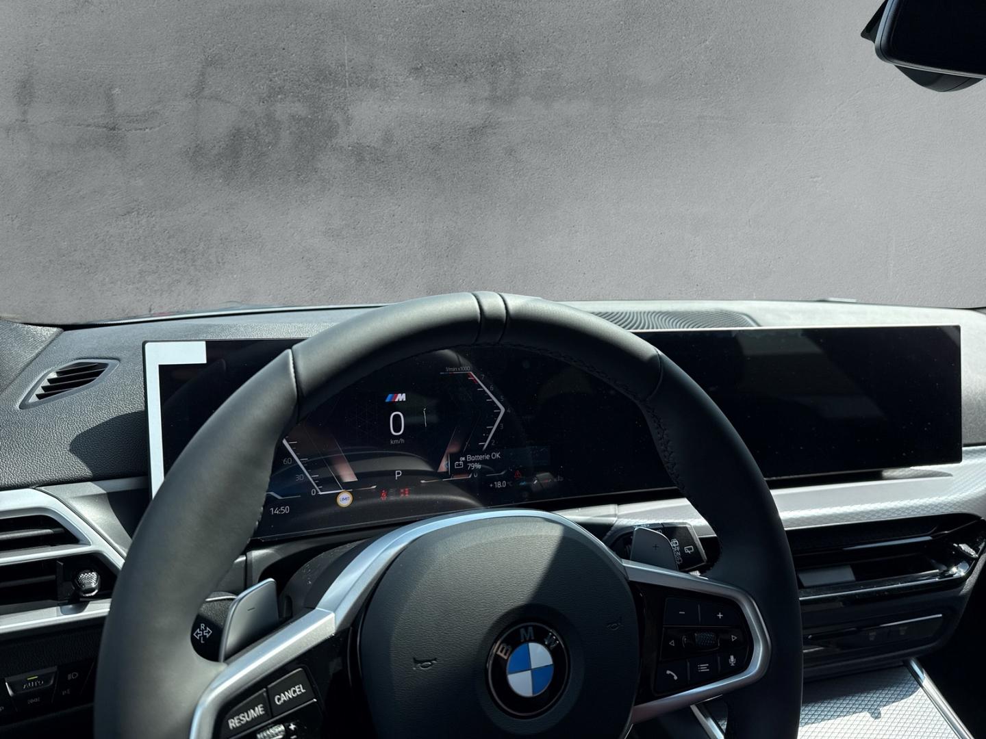 BMW 320 320i M-Sport Touring