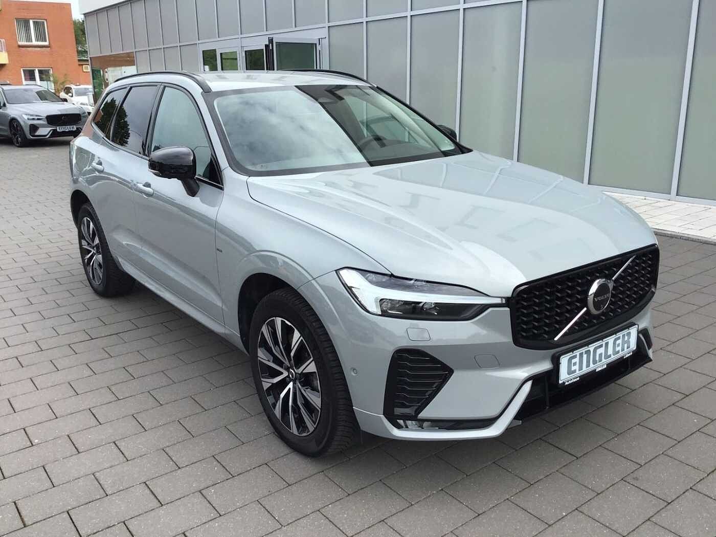 Volvo XC60 Dark Plus