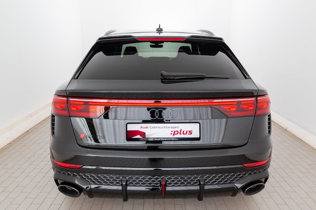 Audi RS Q8 Performance Quattro