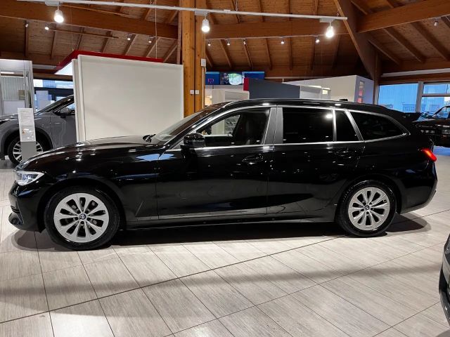 BMW 318 318d Advantage pakket Touring