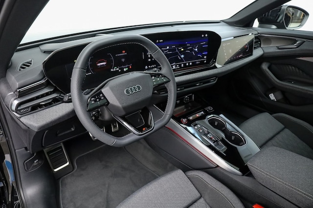 Audi A6 Avant Quattro S-Tronic