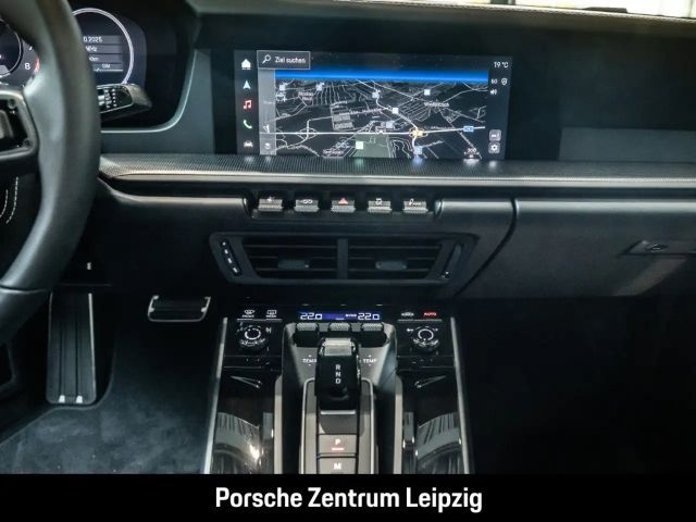 Porsche 911 992 Cabriolet Carrera GTS