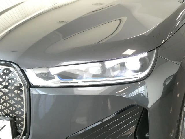 BMW iX xDrive40