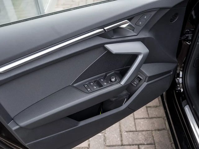 Audi A3 30 TFSI Sedan Sportback