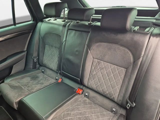 Skoda Superb 2.0 TSI 4x4 Combi Sportline