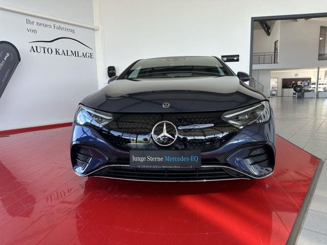 Mercedes-Benz EQE 300 Sedan