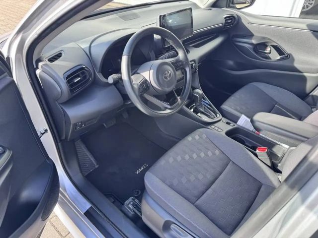 Toyota Yaris - 1,5 l. 116 Teamplayer + Comf + Safety