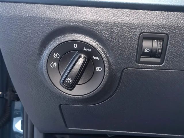 Seat Arona Xperience*Climatronic*Sitzheizung*AHK-Vorb