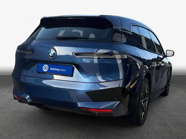 BMW iX xDrive40