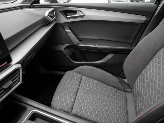 Seat Leon 1.5 eTSI DSG Sportstourer