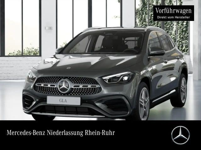 Mercedes-Benz GLA 180 AMG Line