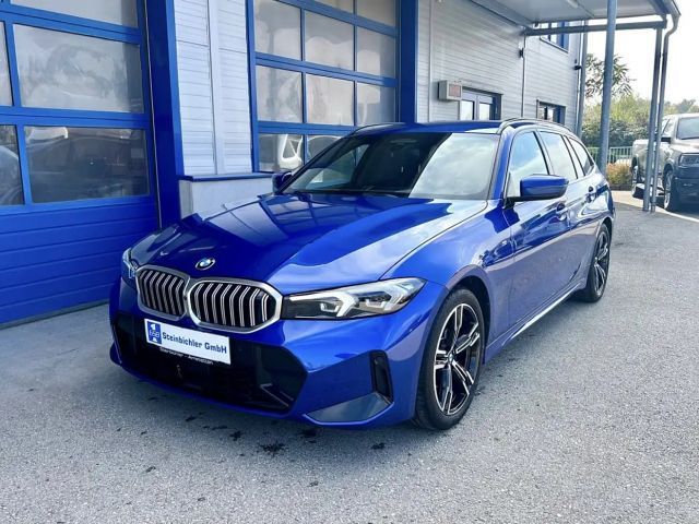 BMW 320 320d M-Sport Touring xDrive