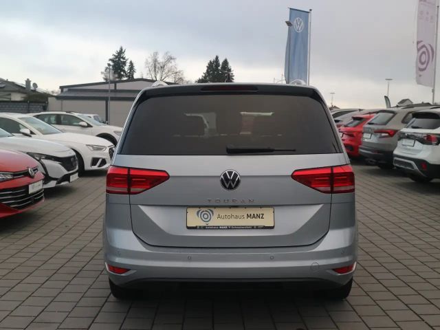 Volkswagen Touran 1.5 TSI BMT Comfortline