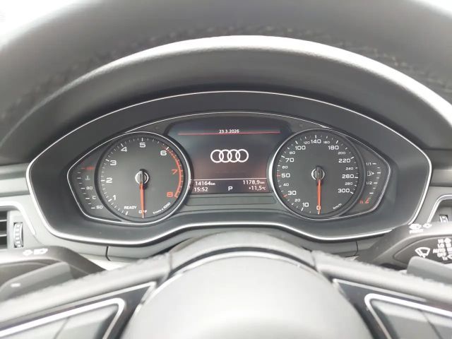 Audi A4 35 TFSI S-Line S-Tronic Sedan