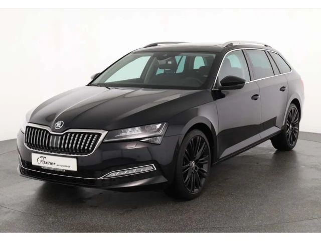 Skoda Superb 2.0 TDI Combi Style Style