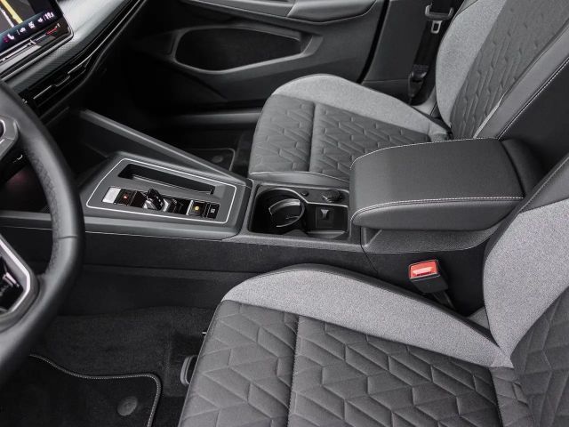 Volkswagen Golf 2.0 TDI DSG Life