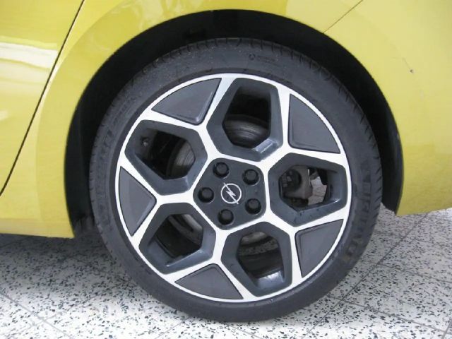 Opel Astra Hybrid Innovation Ultimate