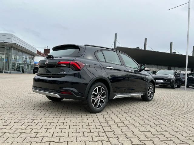 Fiat Tipo Cross
