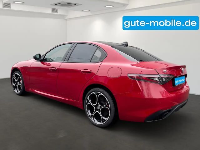 Alfa Romeo Giulia Q4