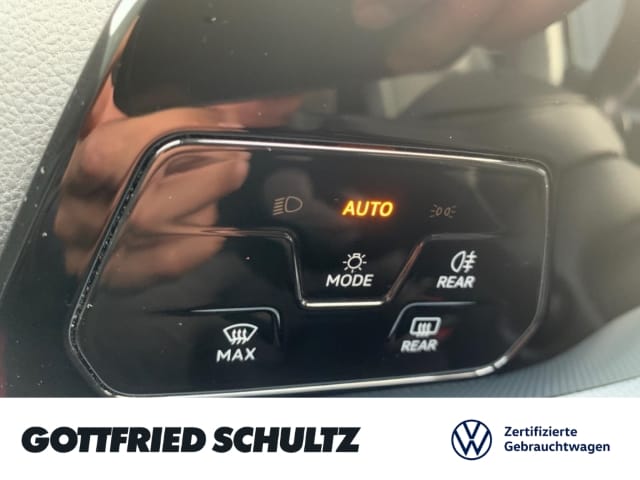 Volkswagen Golf DSG Variant