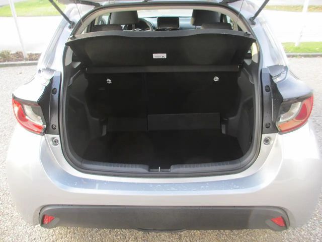 Mazda 2 Mazda2 Hybrid Centre Line