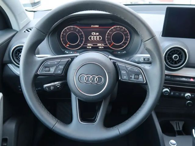 Audi Q2 1,5 TFSI advanced 35 +APP +LEDMatrix +RFK+ACC