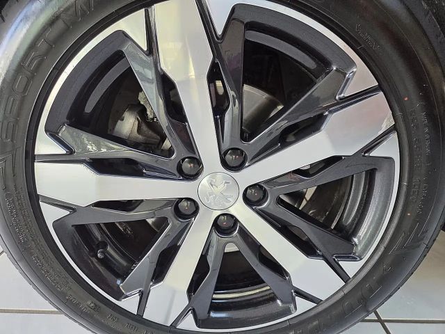 Peugeot 5008 EAT8 GT-Line PureTech