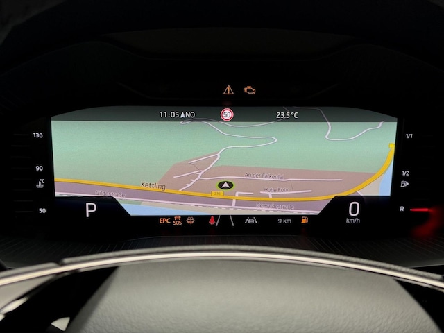 Skoda Karoq 1.5 TSI Tour