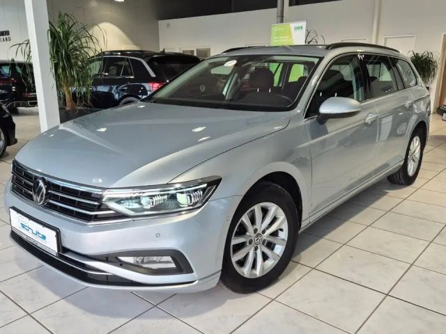 Volkswagen Passat Business Variant