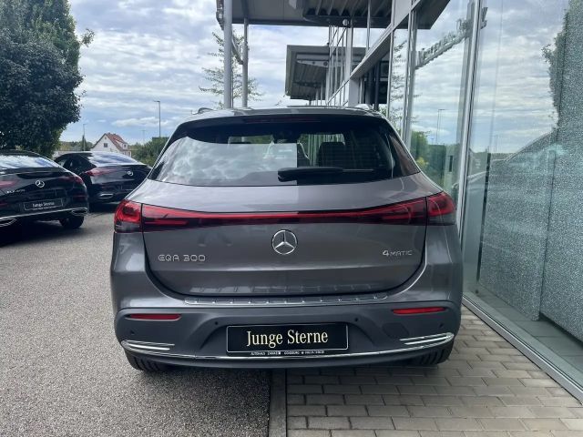 Mercedes-Benz EQA 300 4MATIC