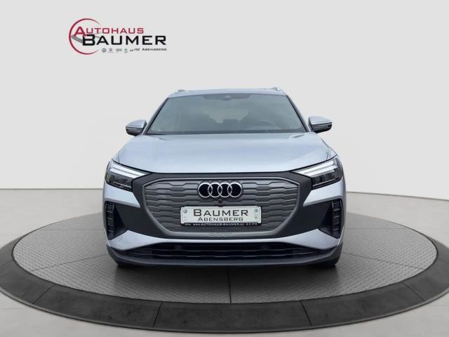 Audi Q4 e-tron basis 82kWh Pano LED Navi SHZ PDC Klima
