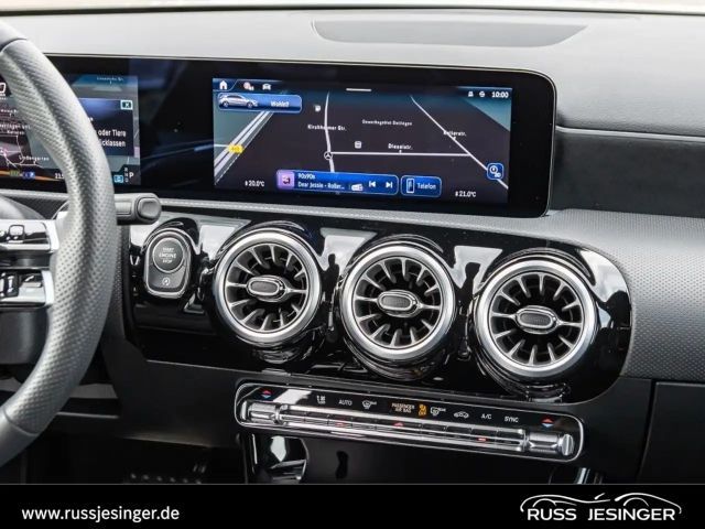 Mercedes-Benz A 200 AMG Line