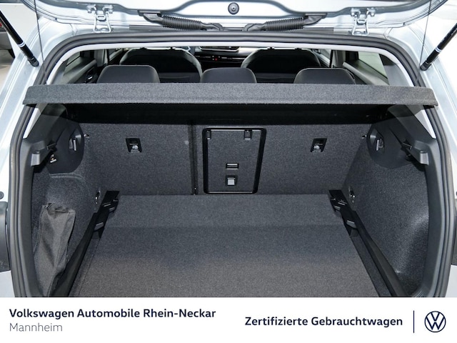 Volkswagen Golf 1.5 eTSI Golf VIII