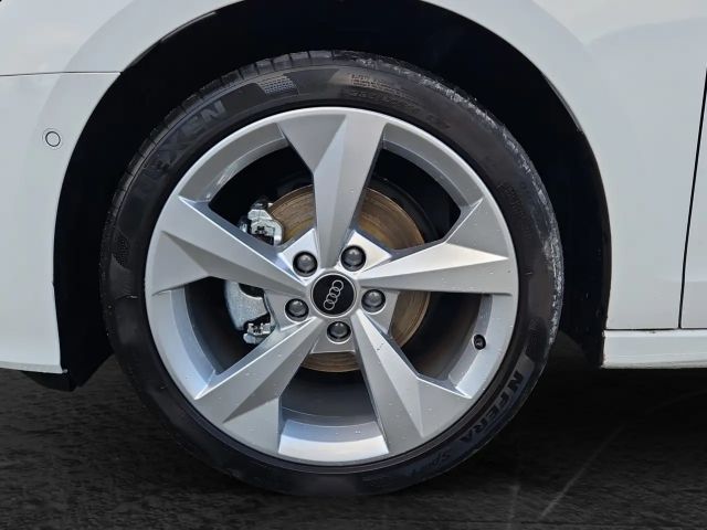 Audi A3 30 TFSI S-Tronic Sedan Sportback