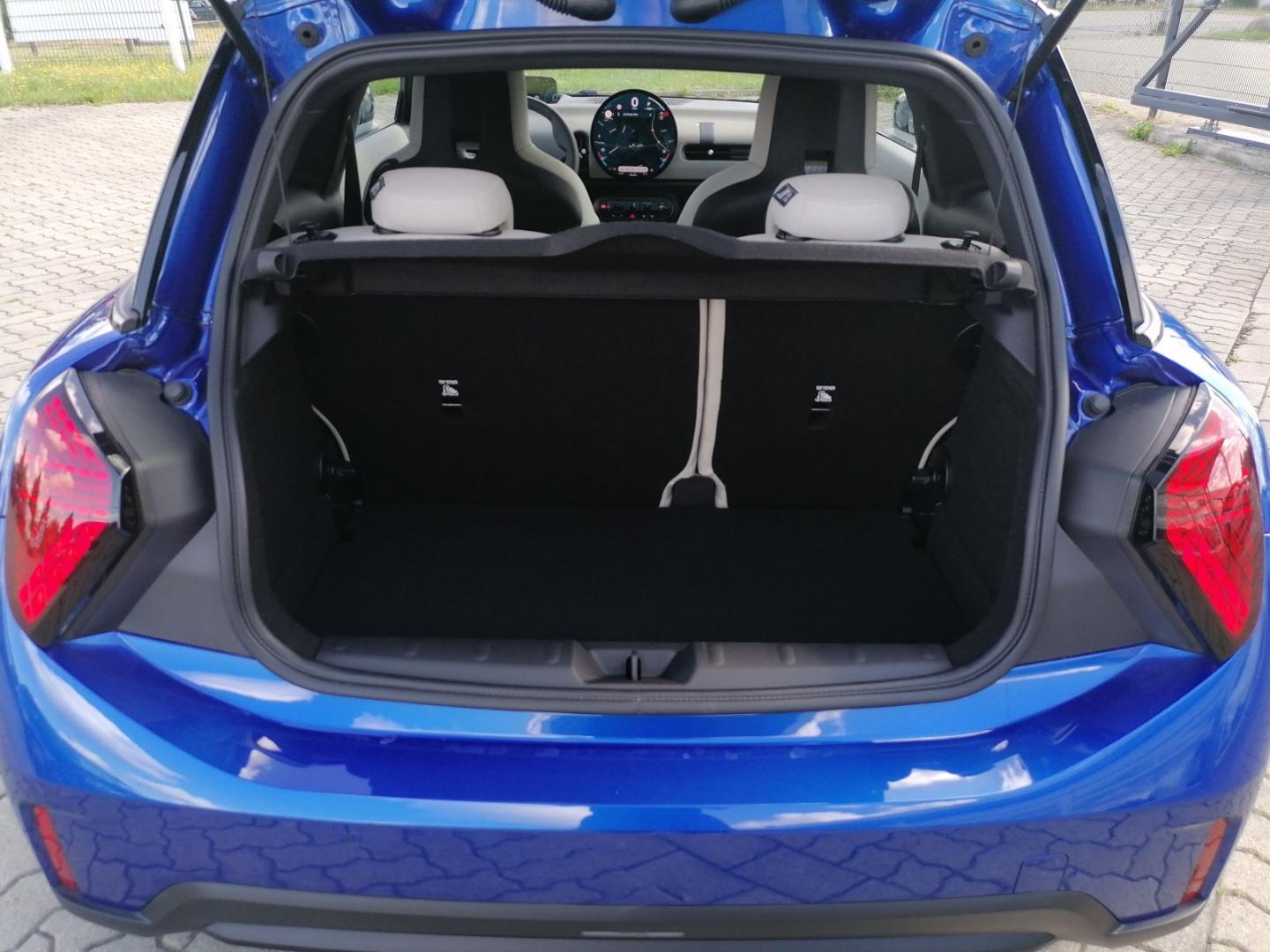 MINI Cooper Favoured