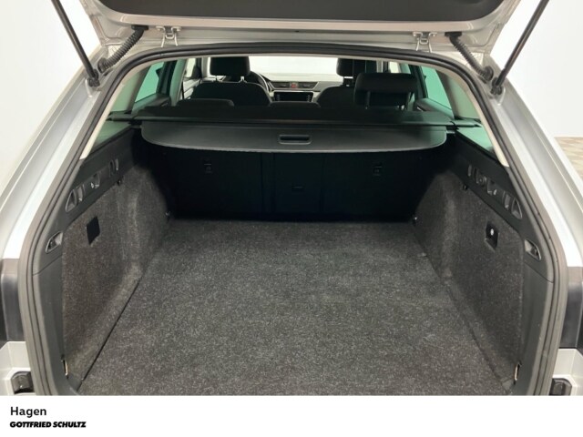 Skoda Superb 1.4 TSI Combi iV