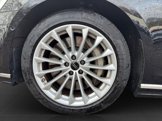 Audi A8 60 TFSI Hybride Lang Quattro