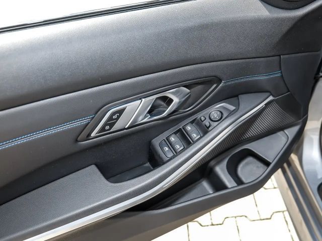 BMW 330 330i M-Sport Sedan